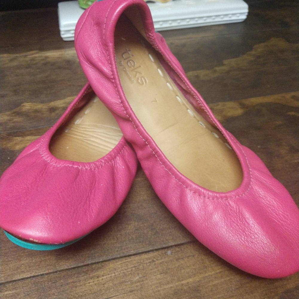 Tieks